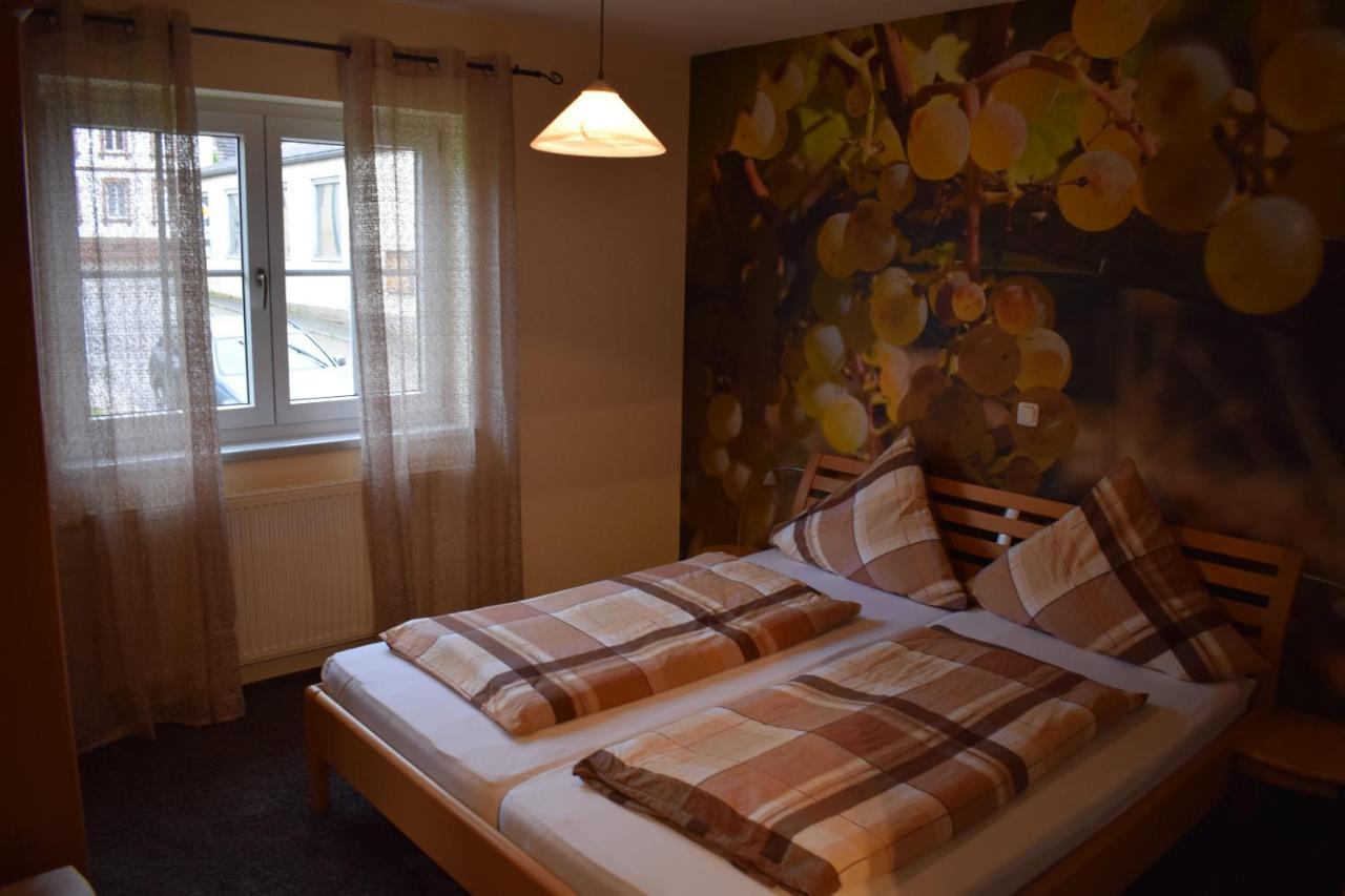 Ferienhaus & Weingut Am Steingebiss Billigheim-Ingenheim 外观 照片